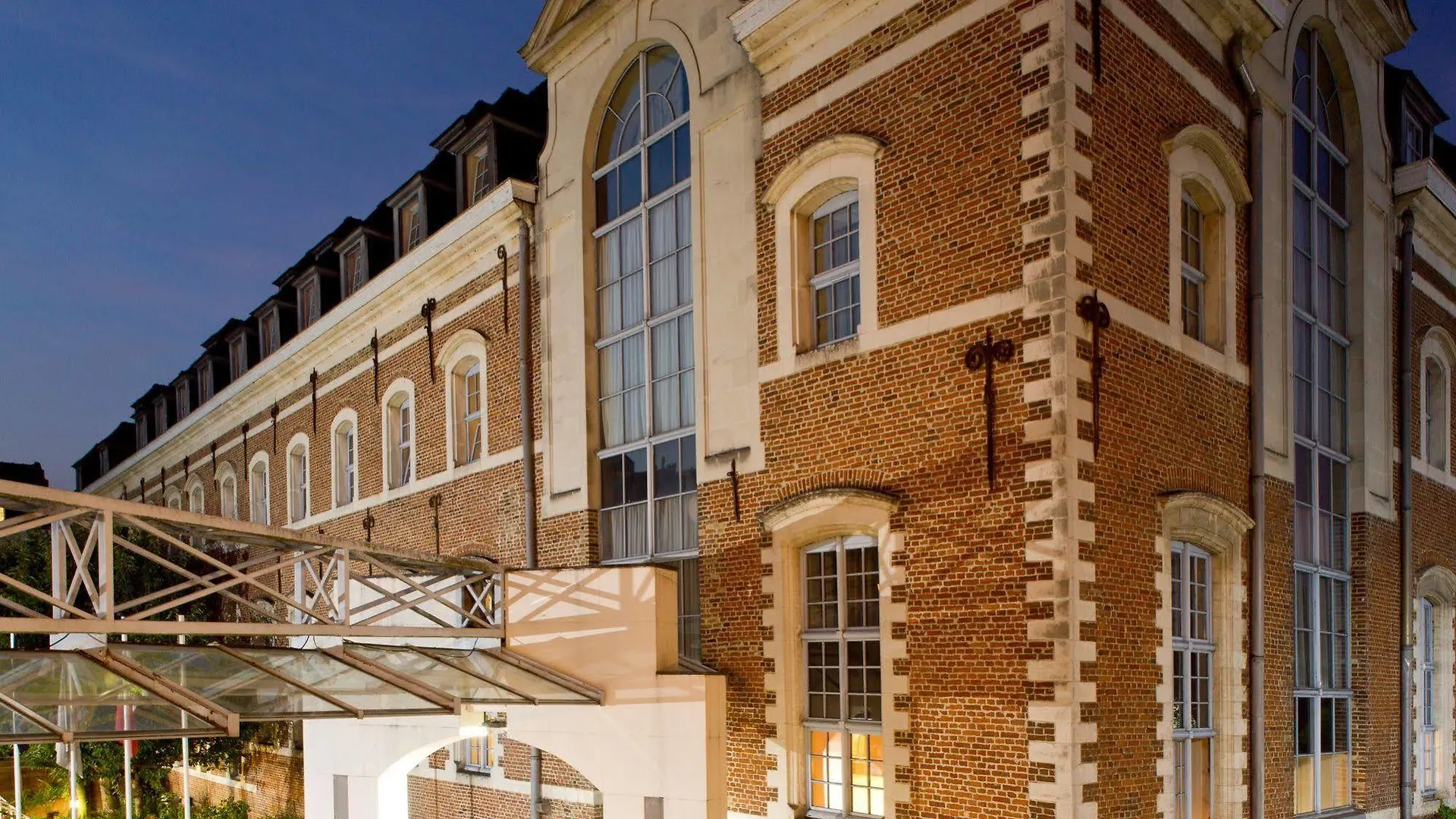 **** فندق Alliance Lille - Couvent Des Minimes فرنسا